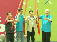 桐花祭開幕活動劉院長揭幕